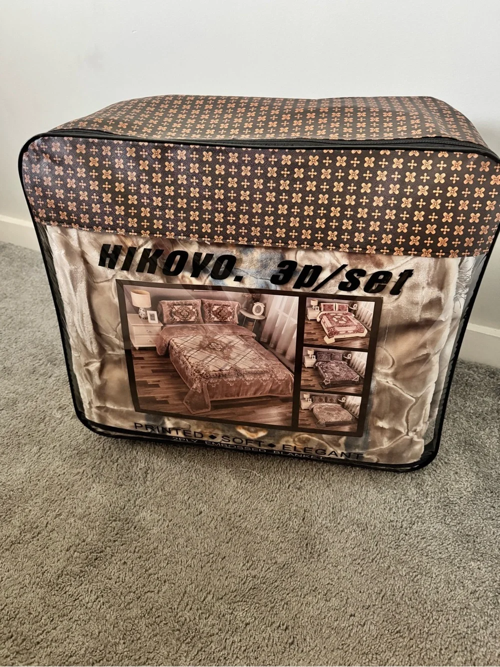 Hikovo Brown 3D Printed Bedspread Set - Brown